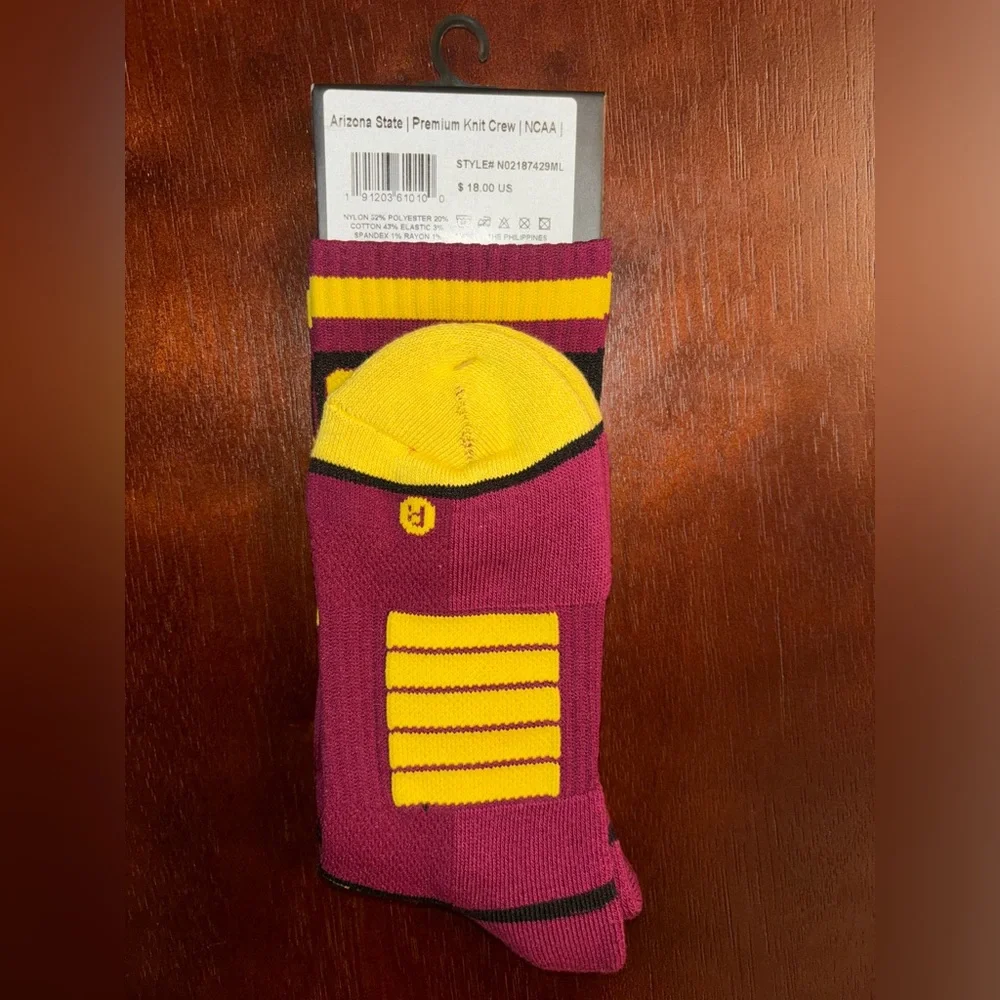 ARIZONA STATE UNIVERSITY STRIDELINE CREW SOCKS NWT MEN’S SHOE SIZE 8-12